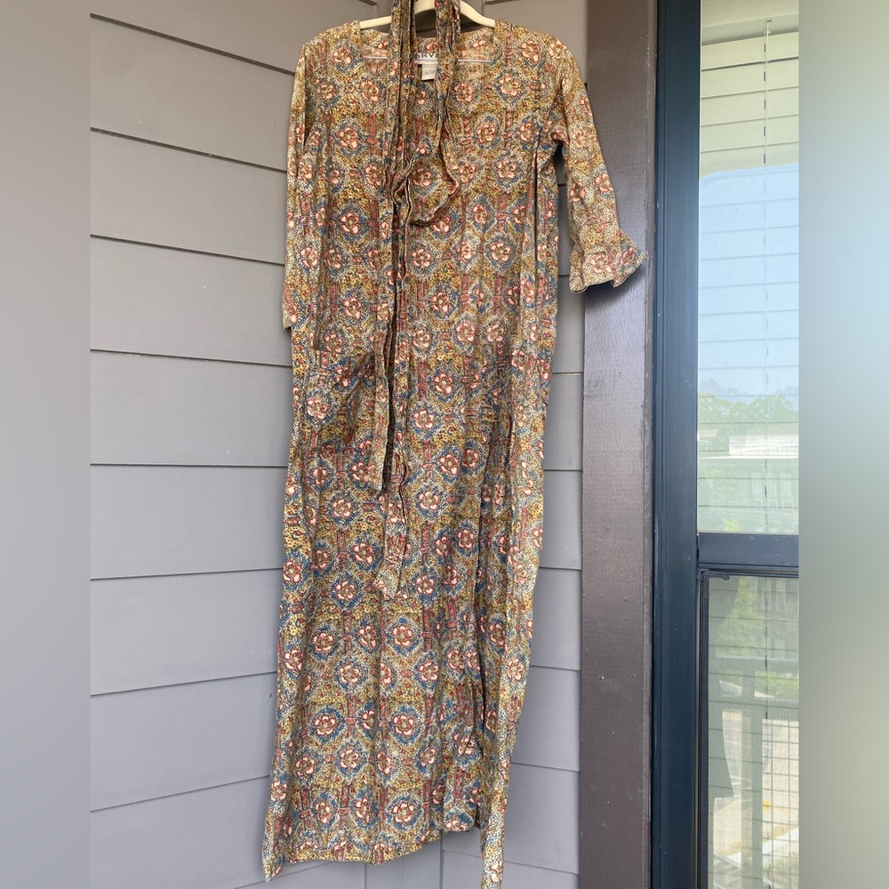 Orvis Square Neck Line Sundress with 3/4 Cuffed Sleeves